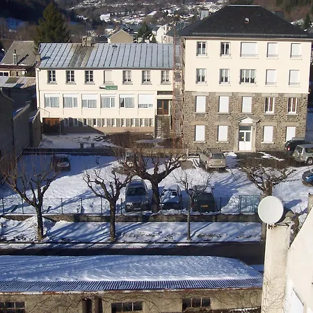 A La Montagne Mont-Dore